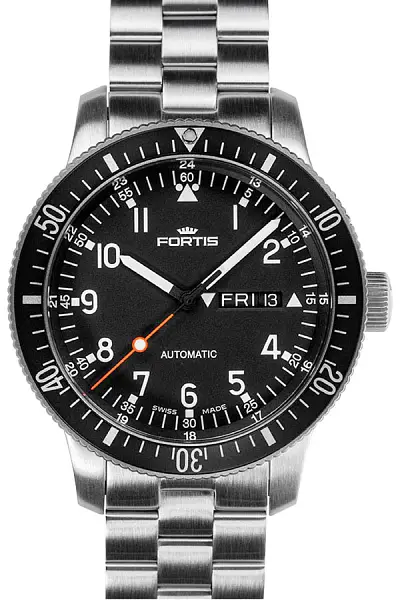 Fortis Official Cosmonauts Day-Date 647.10.11 M