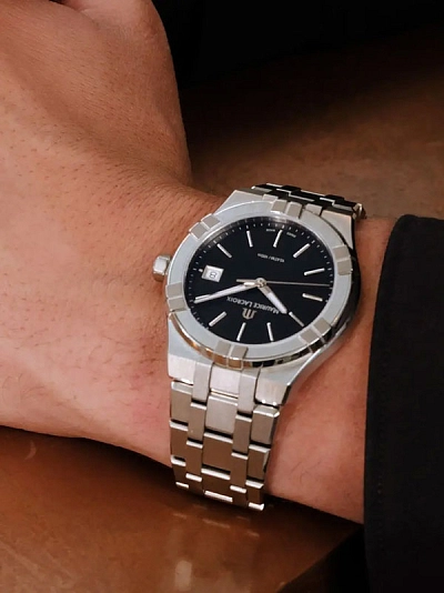 Maurice Lacroix Aikon Quarz 40mm AI1108-SS002-330-1