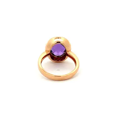 Goldring mit ovalem Amethyst