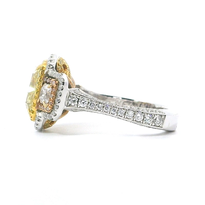 Goldring mit gelbem Fancy-Diamanten