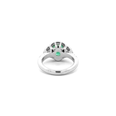 Goldring mit Smaragd und Diamanten