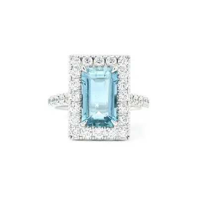 Harmonie aus Aquamarin und Diamanten in luxuriösem Weißgold
