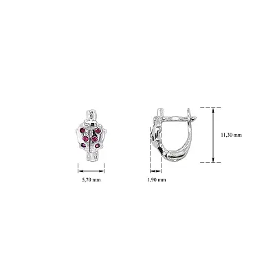 Ohrringe in Marienkäferform mit roten Strasssteinen