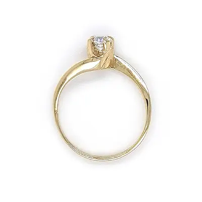 Gold Verlobungsring mit Zirkon
