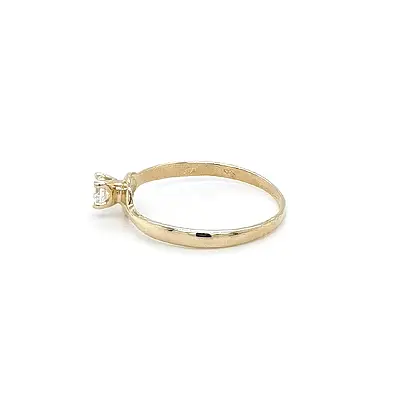 Gold Verlobungsring mit Zirkon