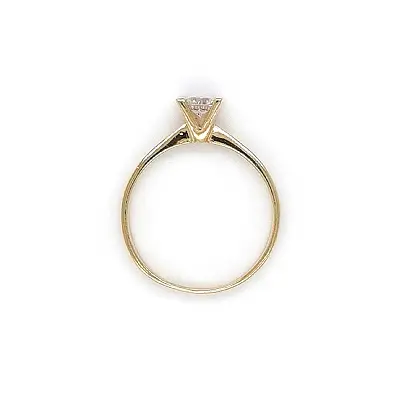 Gold Verlobungsring mit Zirkon