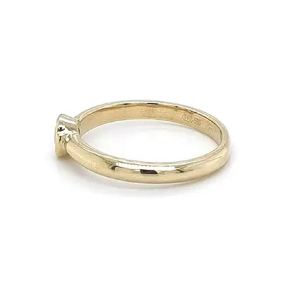 Gold Verlobungsring mit Zirkon