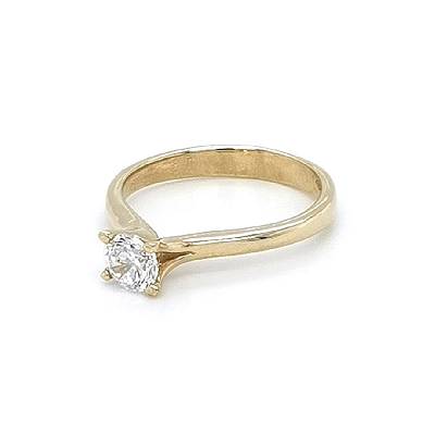 Gold Verlobungsring mit Zirkon