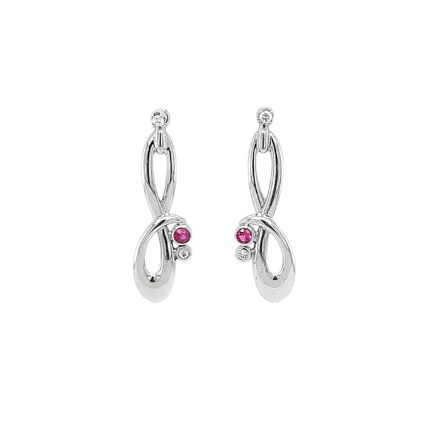 Luxuriöse Ohrringe aus Weißgold mit Rubin und Zirkonen