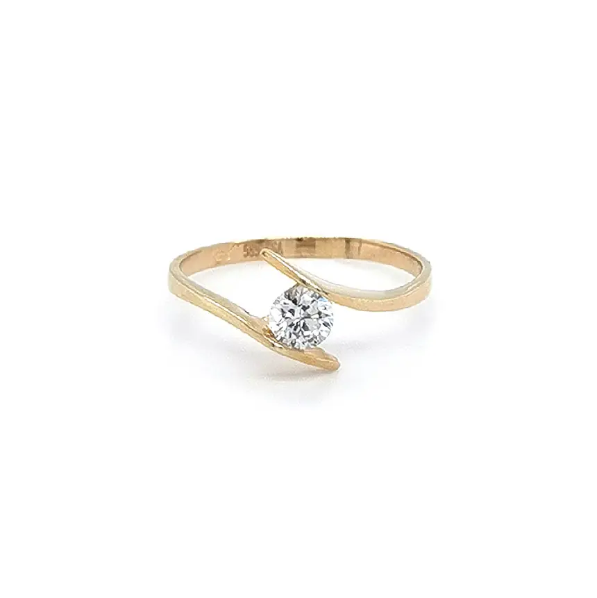 Gold Verlobungsring mit Zirkon