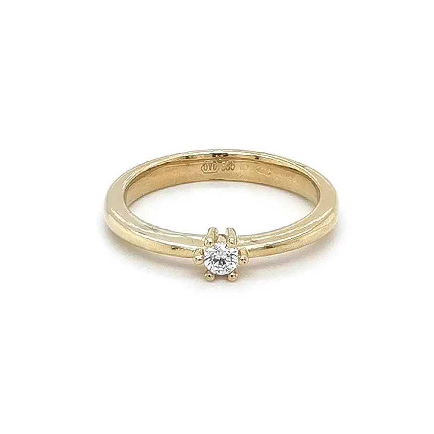 Gold Verlobungsring mit Zirkon