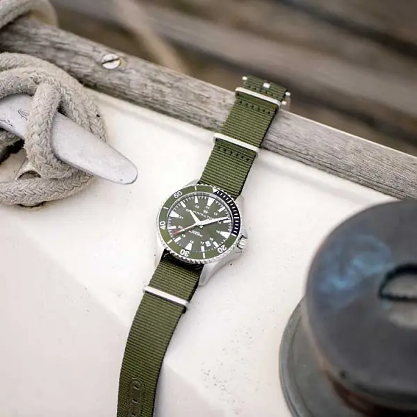 Hamilton Khaki Navy Scuba Auto H82375961