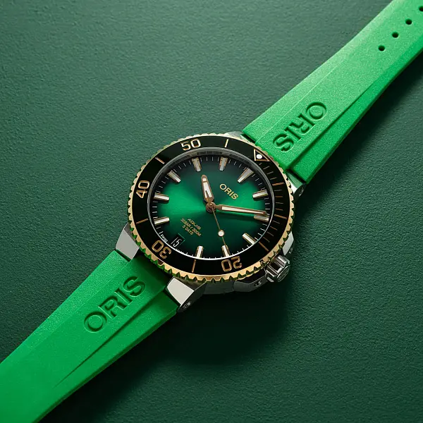 Oris Aquis Date Kaliber 400 01 400 7769 6357-07 4 22 77FC