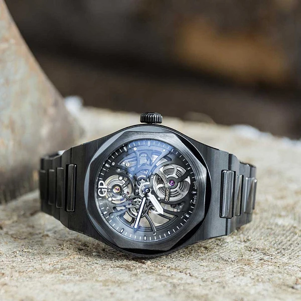 Girard-Perregaux Laureato Skelett aus Keramik 81015-32-001-32A