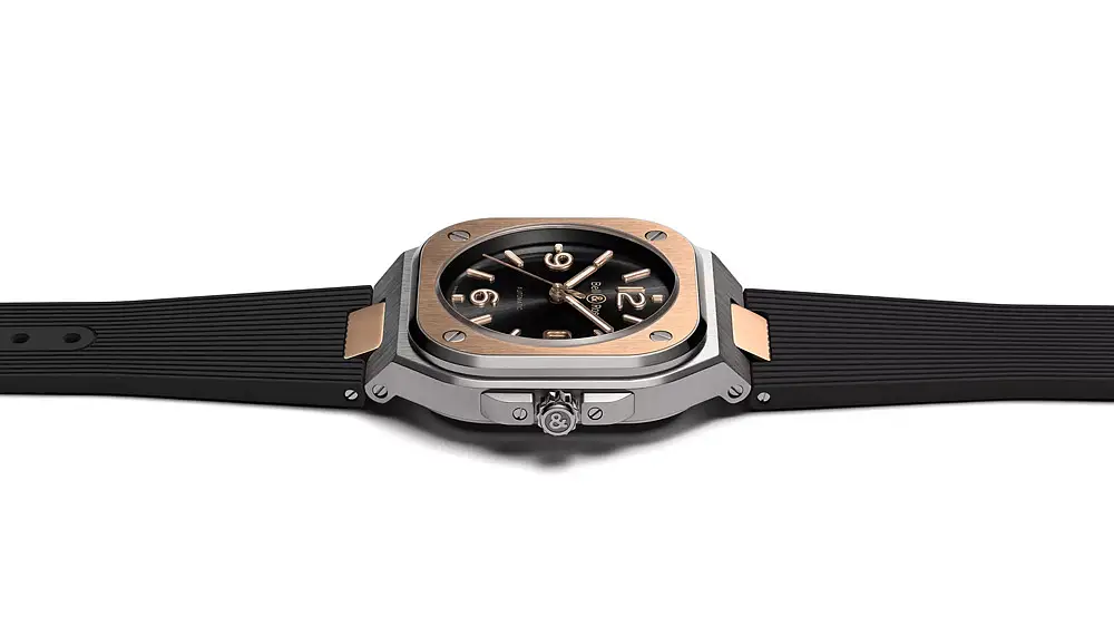 Bell & Ross BR 05 Schwarzer Stahl & Gold BR05A-BL-STPG/SRB