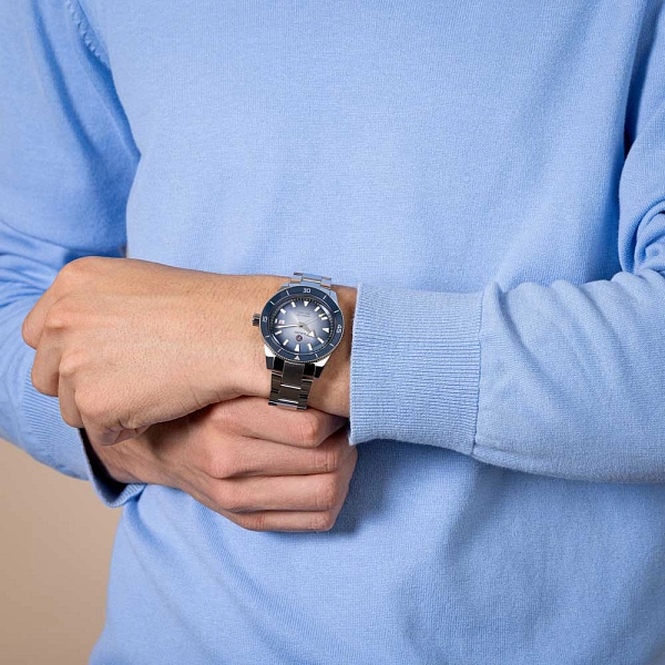 Rado Kapitän Cook Automatik R32154208