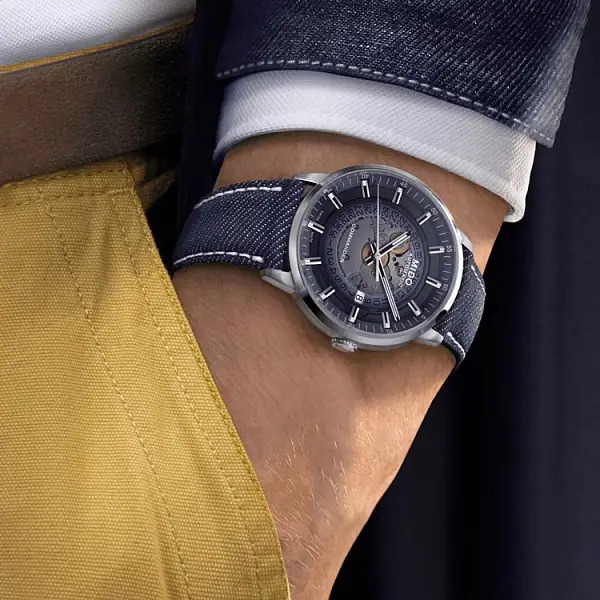 Mido Komander Farbverlauf M021.407.18.411.00