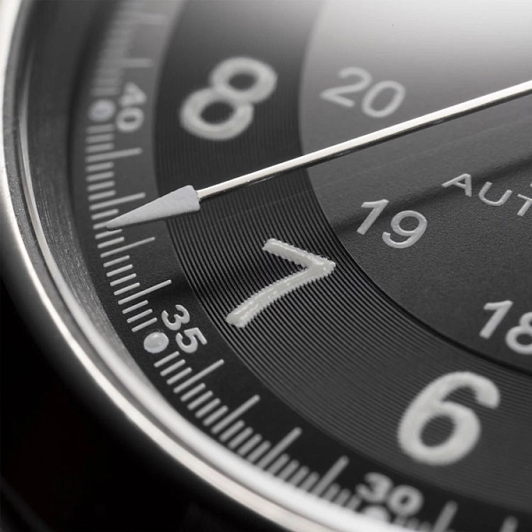 Hamilton Khaki Feld König Auto H64455133