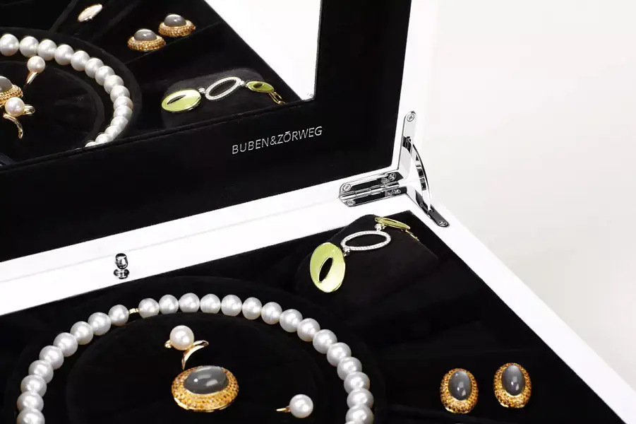 Schmuckkästchen Buben & Zorweg Cosmopolitan Piano Weiß