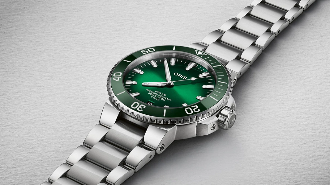 Oris Aquis Datum 01 400 7763 4157-07 8 24 09PEB