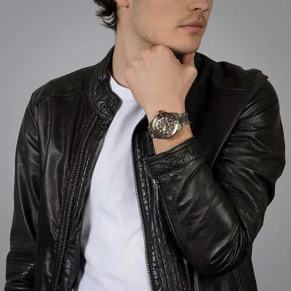 Rado Kapitän Cook High-Tech-Keramik-Skelett R32148162