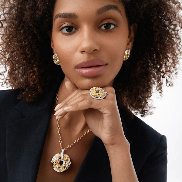 Halskette Carrera Y Carrera New Shanghai Maxi Pave