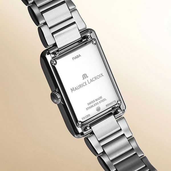 Maurice Lacroix Fiaba Quadratisch FA1205-SS002-110-1