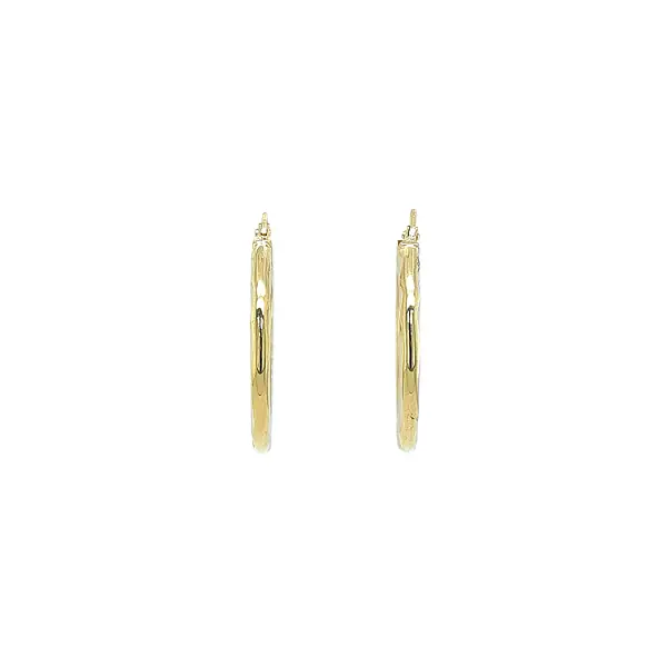 Elegante goldene Creolen