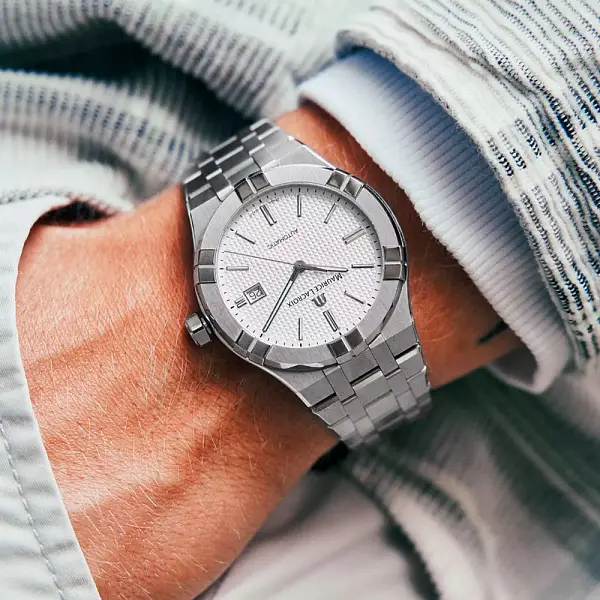 Maurice Lacroix Aikon AI6008-SS002-130-1