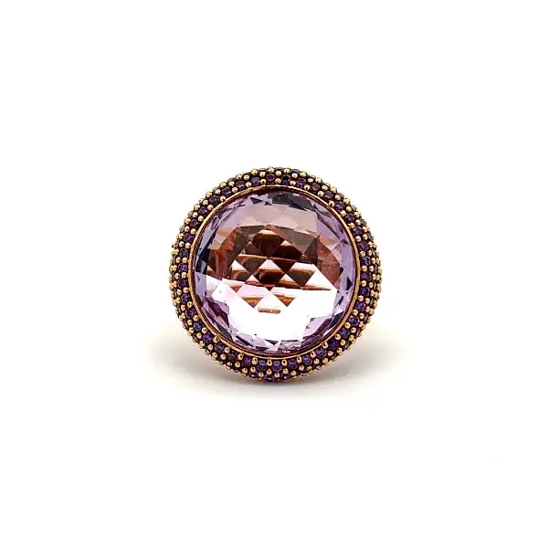 Goldring mit violettem Amethyst
