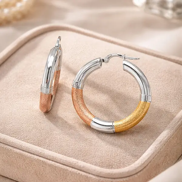 Creolen aus dreifarbigem Gold