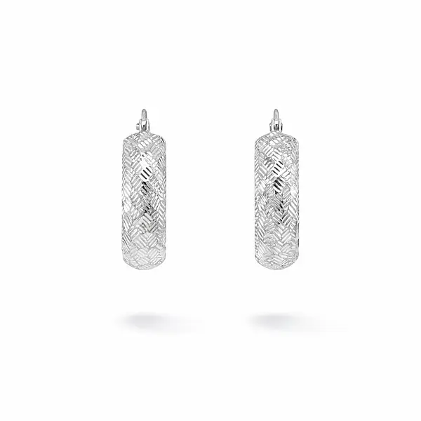 Creolen aus Weißgold mit gravierter Oberfläche