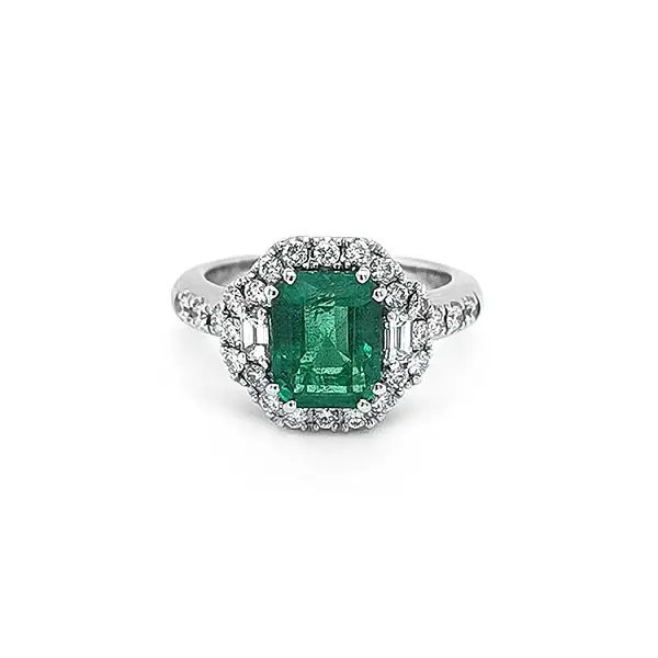 Goldring mit Smaragd und Diamanten