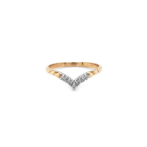 Goldring mit Diamanten
