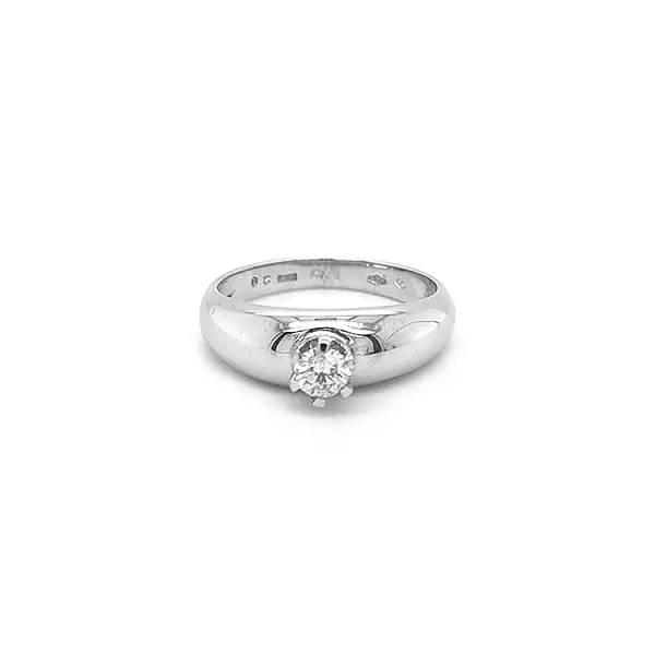 Gold Verlobungsring mit Diamant
