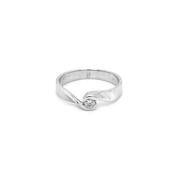 Gold Verlobungsring mit Diamant
