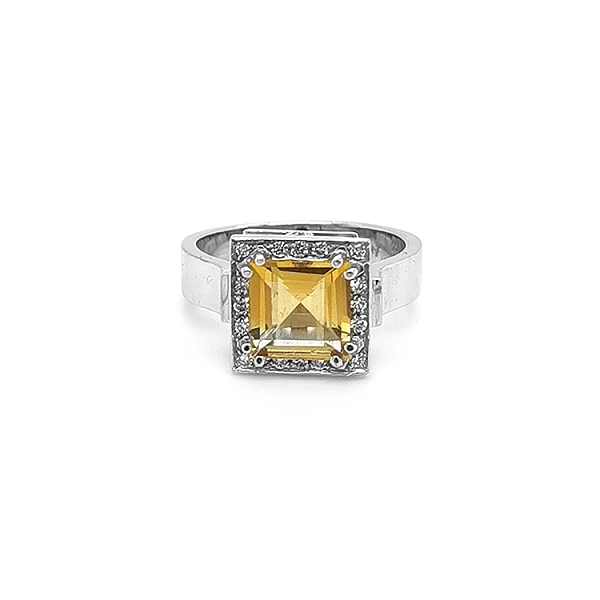 Goldring mit Citrin und Diamanten