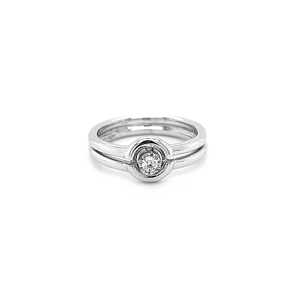 Gold Verlobungsring mit Diamant