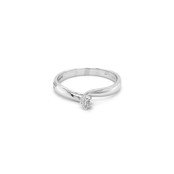 Gold Verlobungsring mit Diamant
