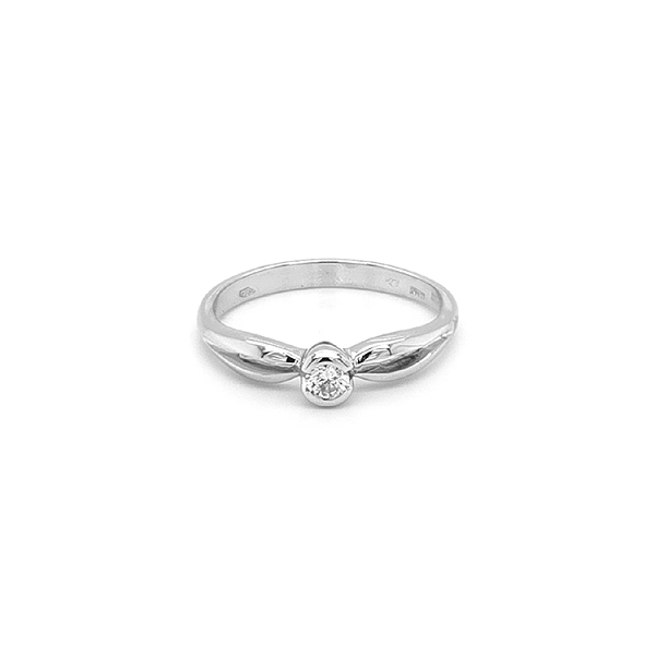 Gold Verlobungsring mit Diamant