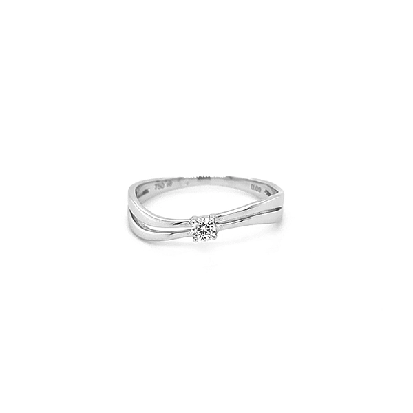 Gold Verlobungsring mit Diamant