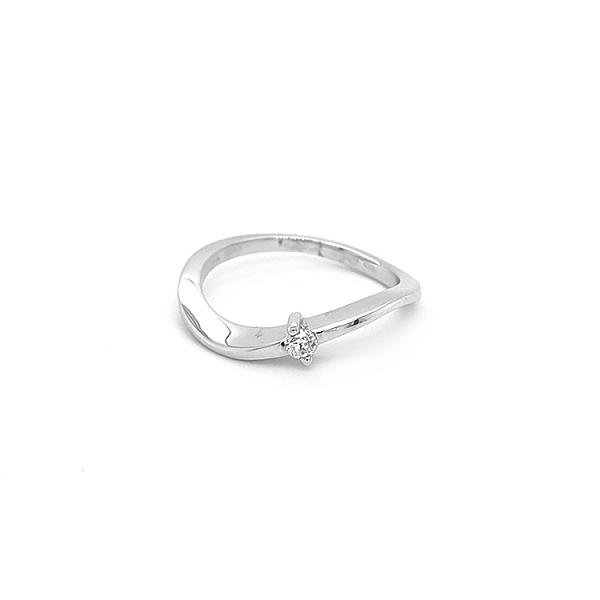 Goldring mit Diamant