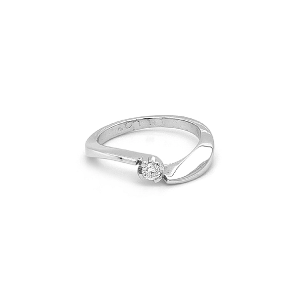 Gold Verlobungsring mit Diamant