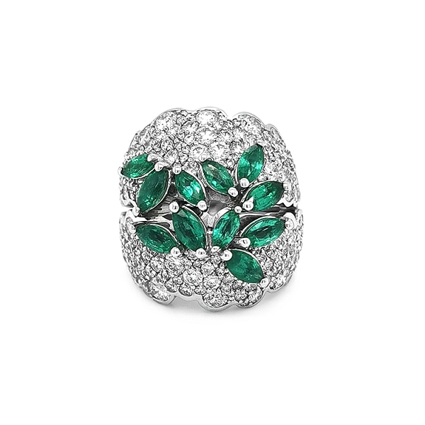 Goldring mit Smaragden und Diamanten