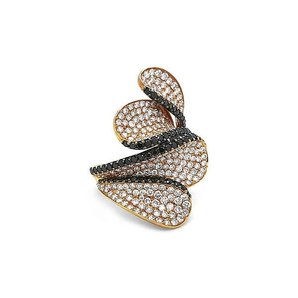 Goldring mit schwarzen und weißen Diamanten
