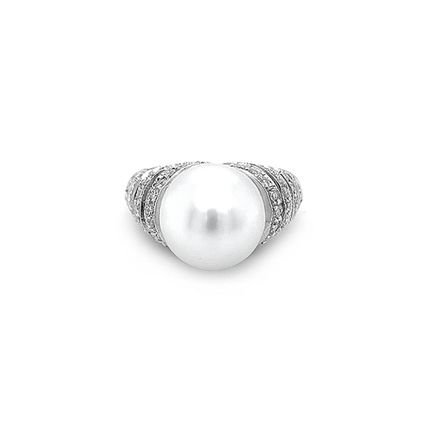 Goldring mit Naturperle und Diamanten