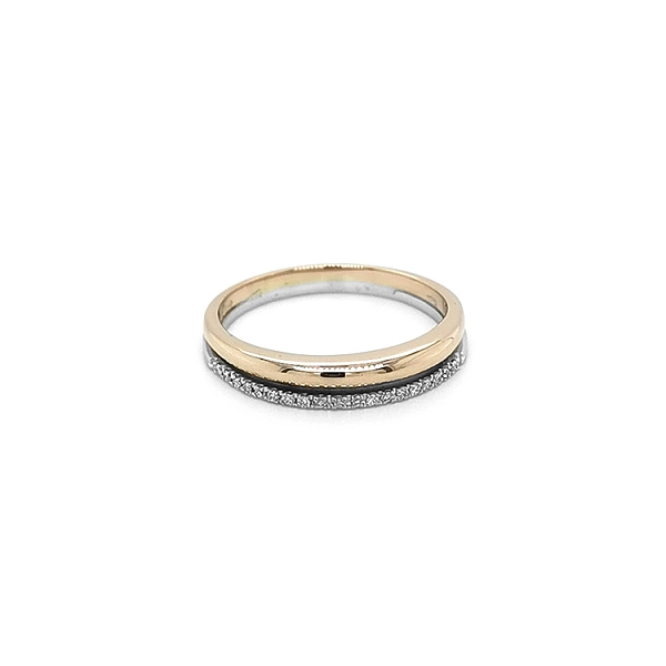 Goldring mit Diamanten