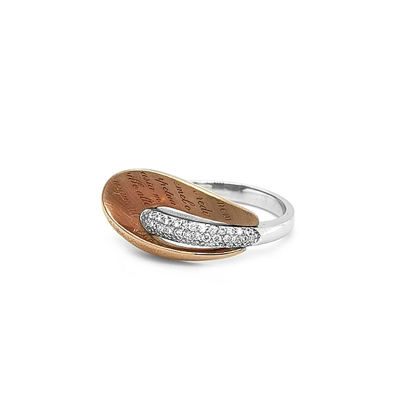 Goldring mit Diamanten
