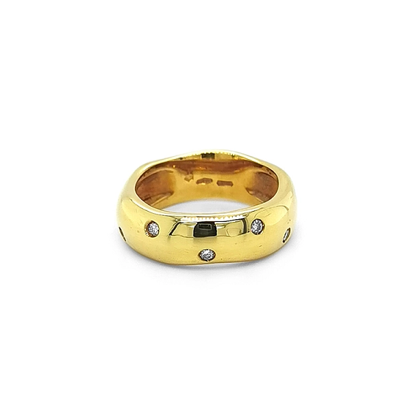 Goldring mit Diamatny
