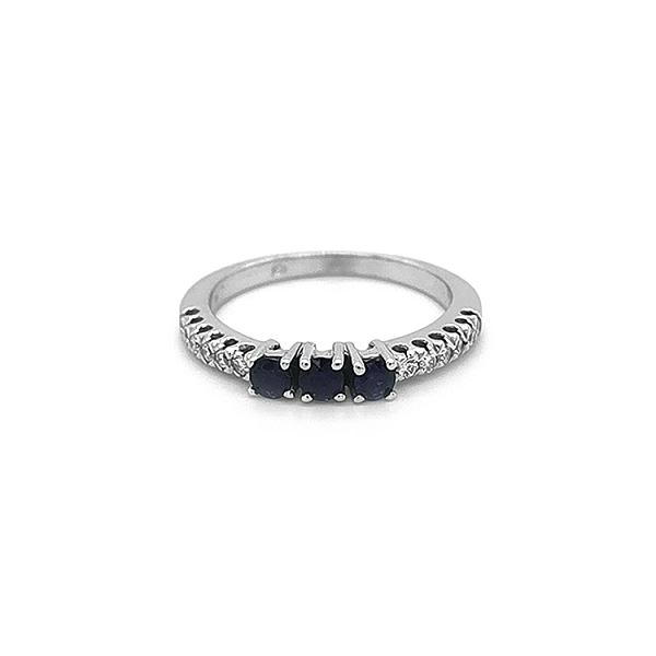 Goldring mit Saphiren und Diamanten